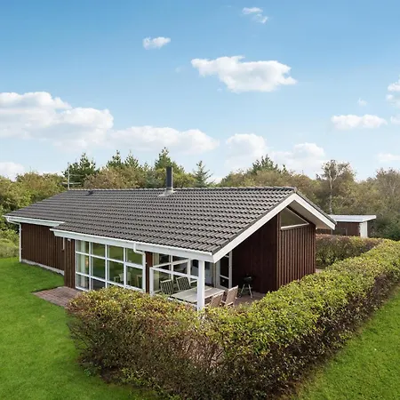 Дом отдыха Gorgeous In With Wifi Skjern